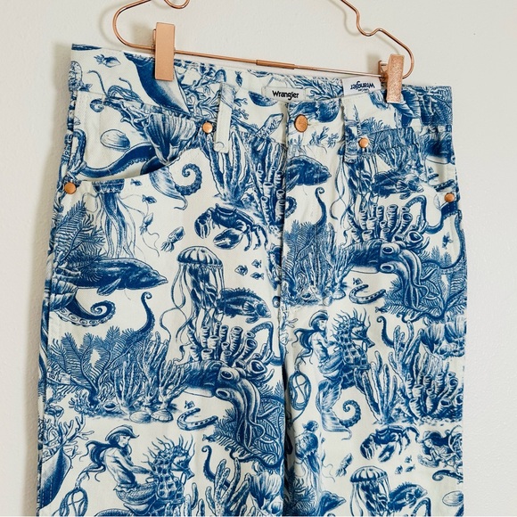 New Wrangler Wanderer 622 Printed High-Rise Jeans by Free People nautical print - Picture 6 of 11
